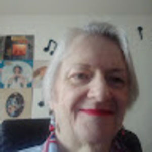 Meet your Posher, Janice